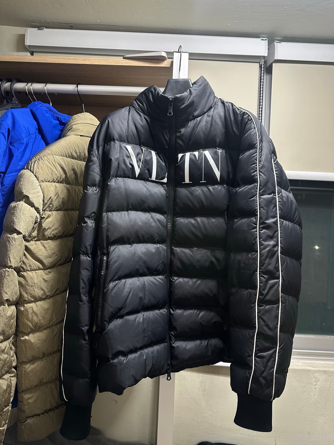 발렌티노 패딩 상품이미지1