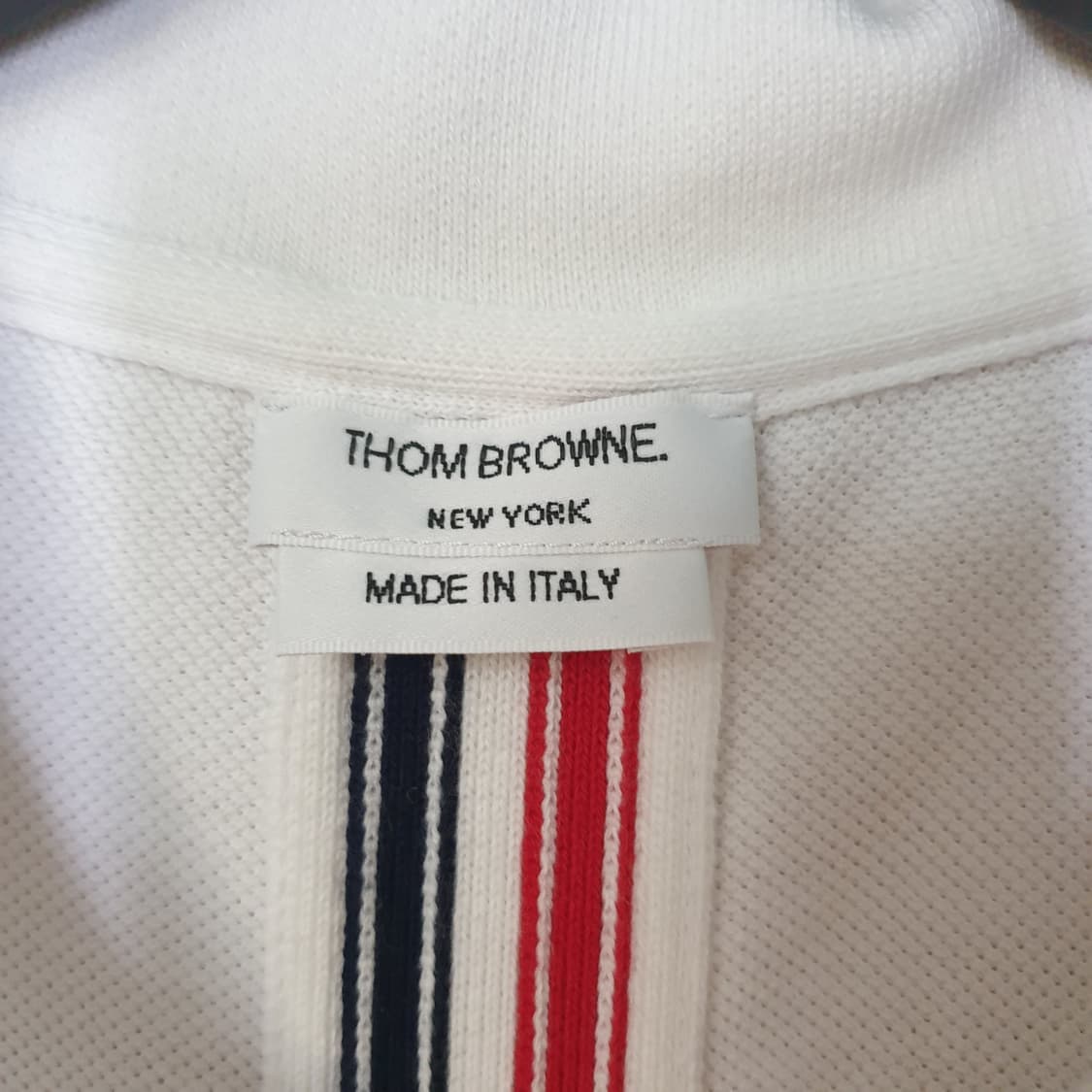 명품 톰브라운 센터백 스트라이프 화이트 피케 폴로셔츠 폴로티 카라티 pk 상품이미지6