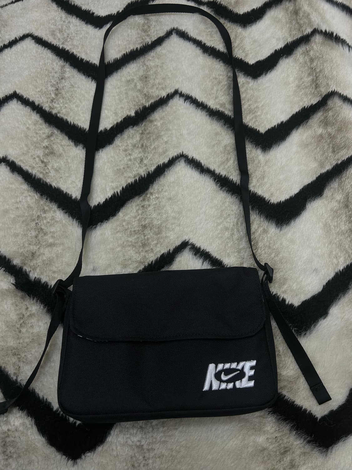 나이키NSW 크로스 미니 바디 백/블랙 상품이미지2