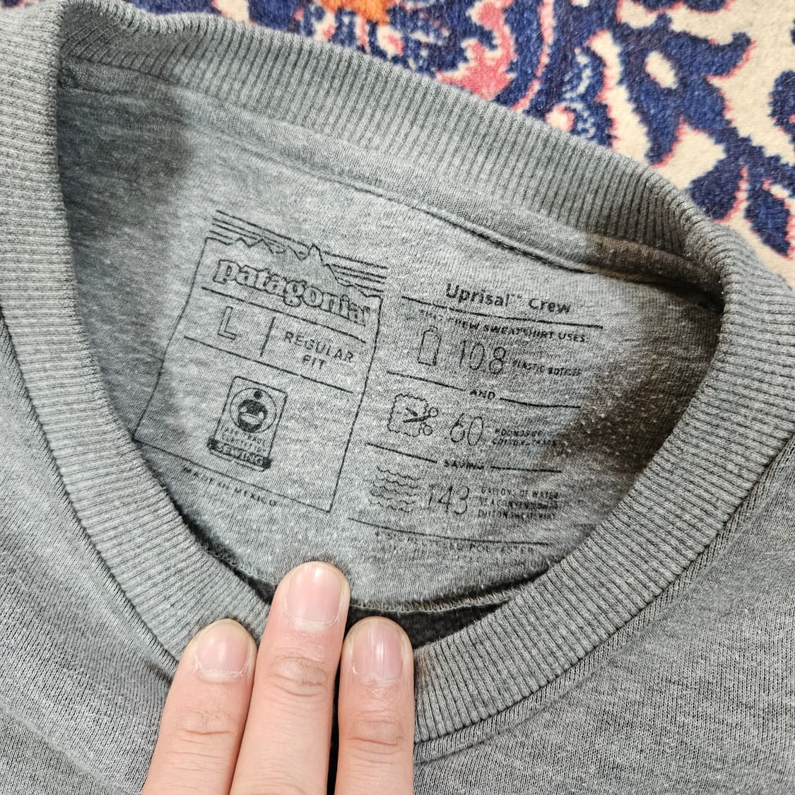 파타고니아 시그니쳐 그레이 맨투맨 L size 상품이미지5