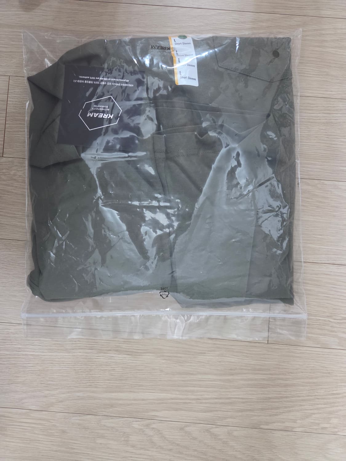 칼하트 루즈 핏 헤비웨이트 레귤러 숏슬리브 포켓 티셔츠 더스티 올리브 상품이미지3