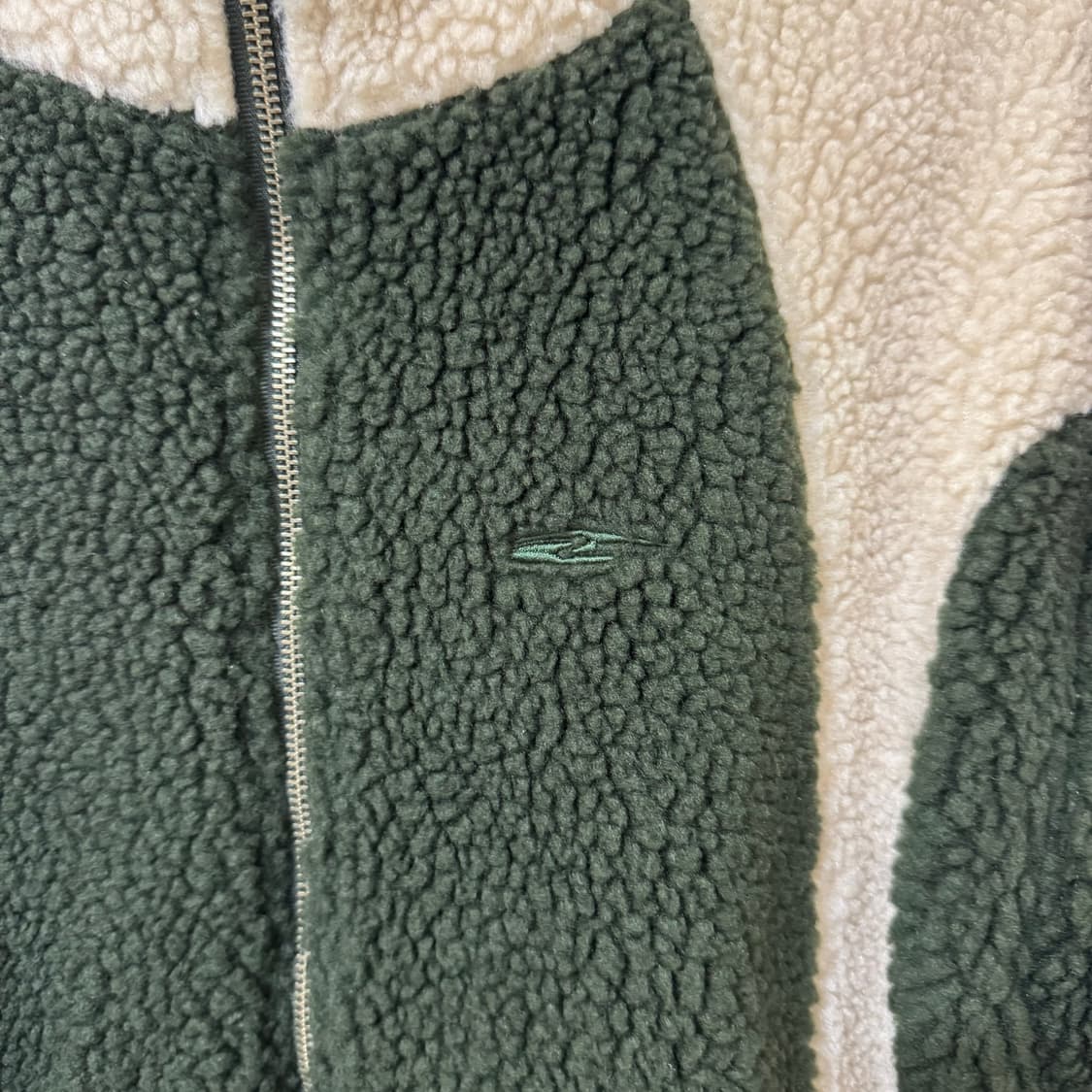 [새상품]LEEY 멀티컬러 후리스 자켓 카키 상품이미지2