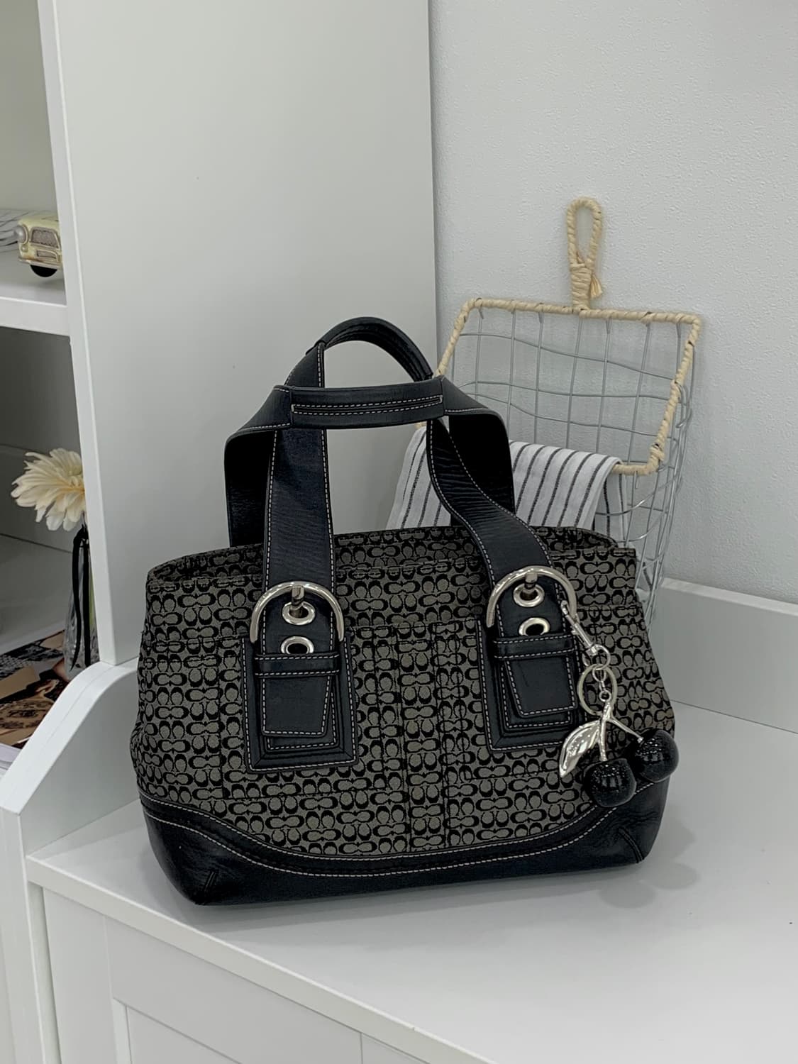 Coach black tote bag 상품이미지2