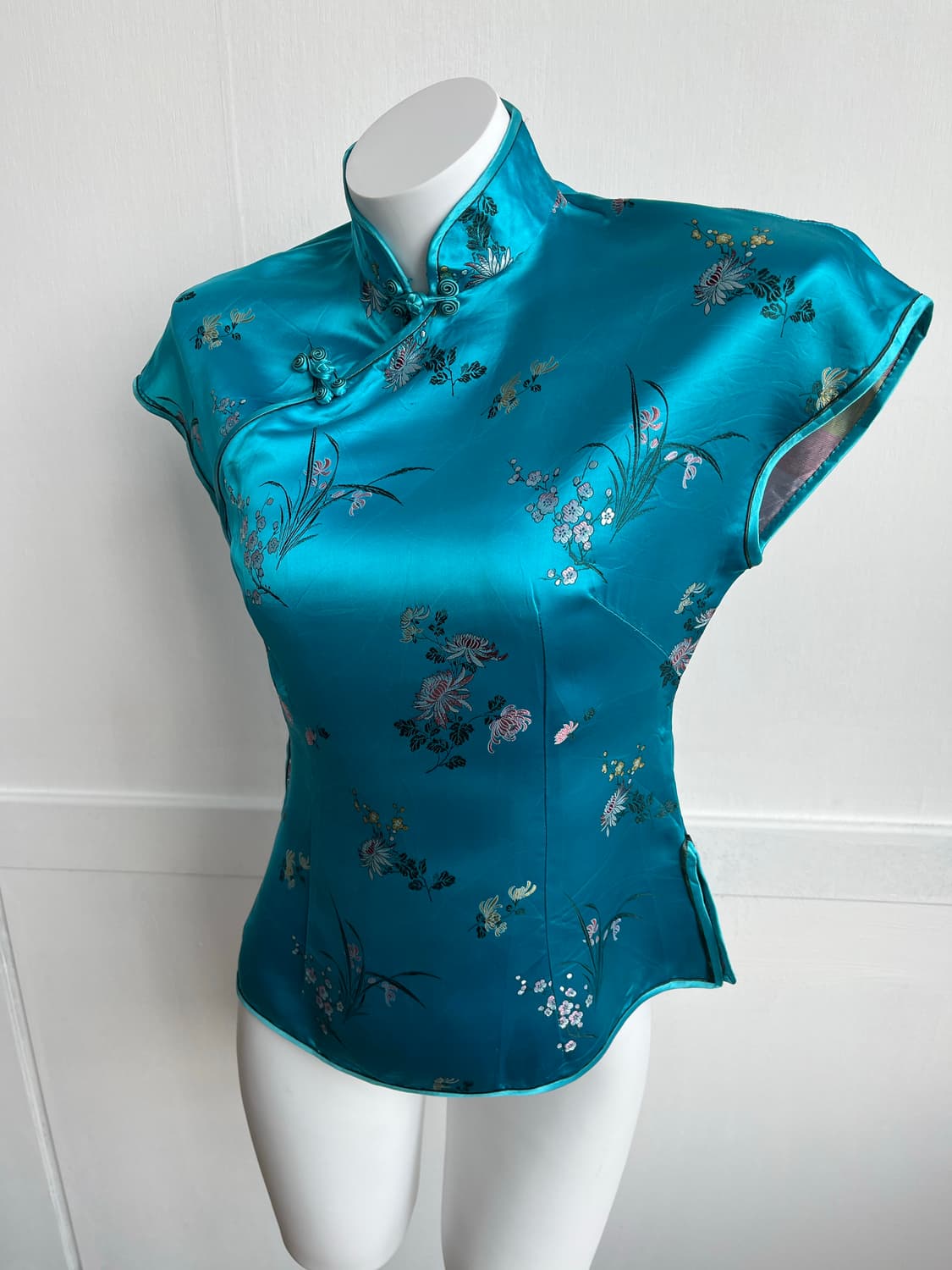 아오자이 라글란 실크 탑 상품이미지2