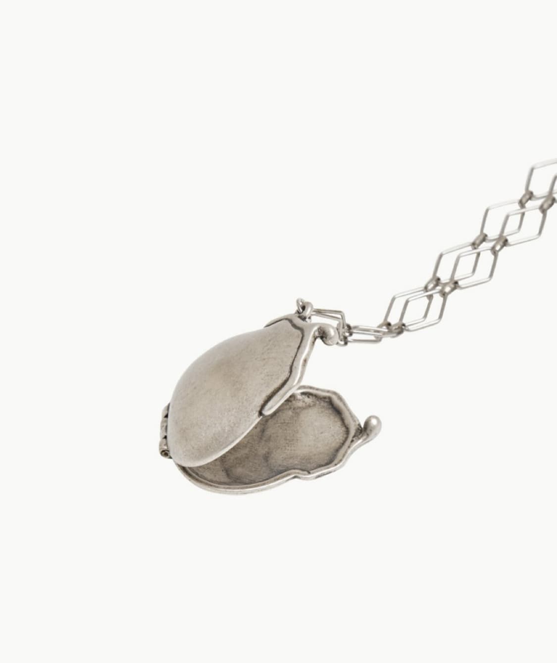 아모멘토 차정원 빈티지 롱 네크리스 상품이미지3