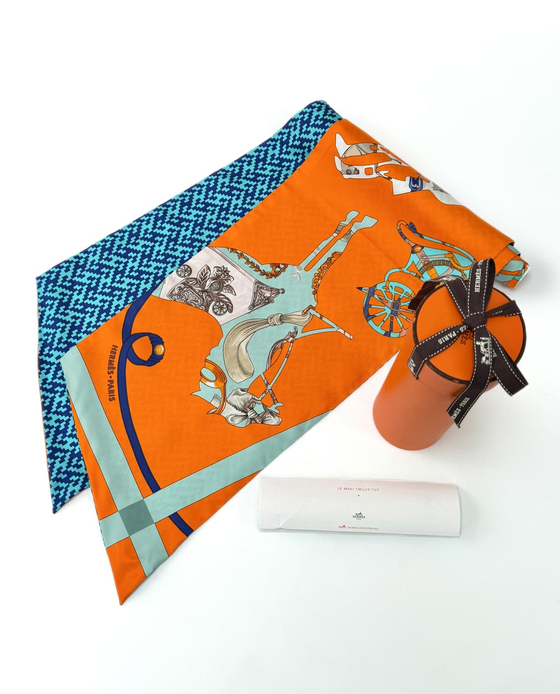 에르메스 맥시 트윌리 컷 스카프 상품이미지1