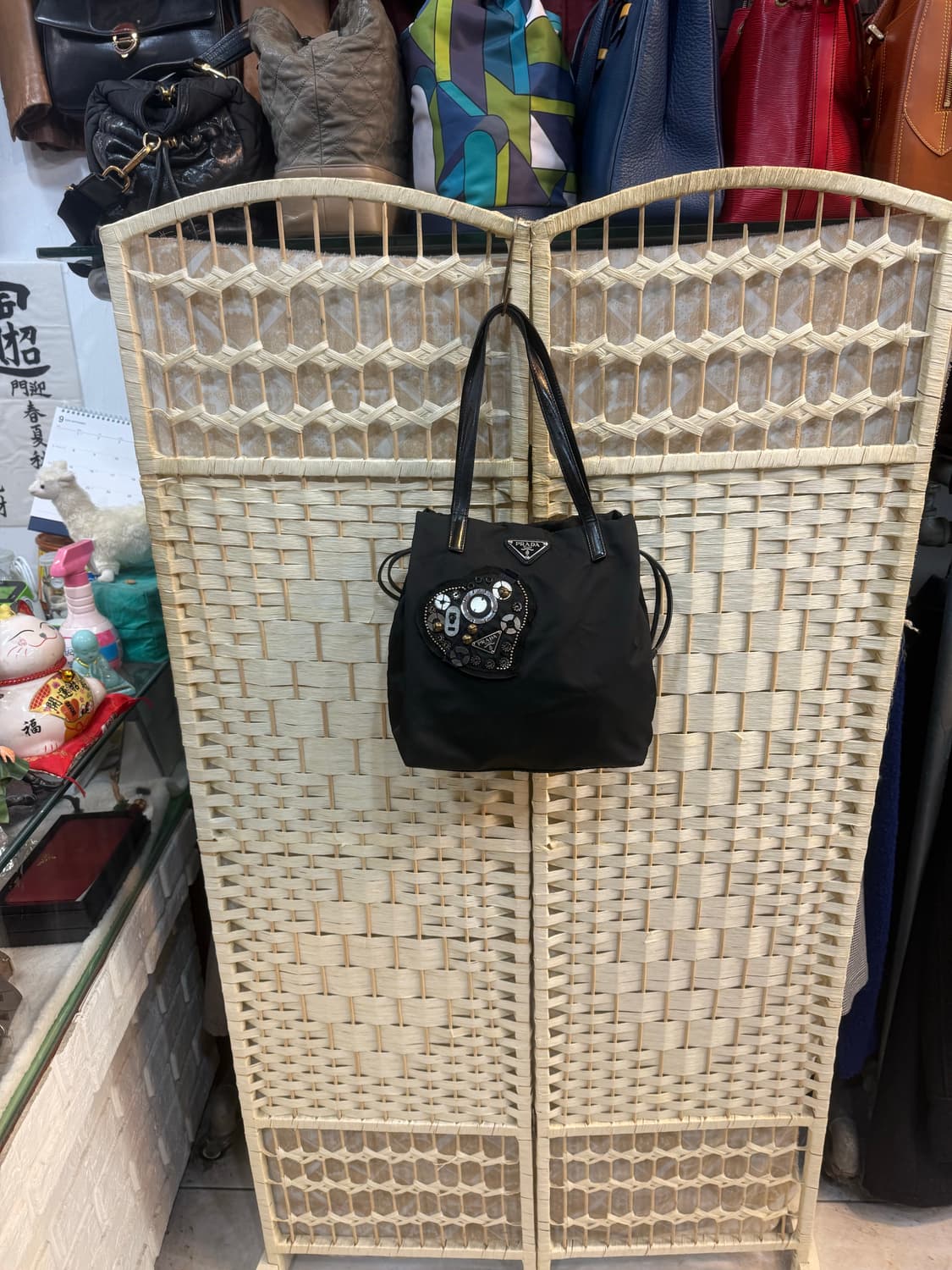 정품 프라다 나일론 복주머니 토트백 팝니다 상품이미지1