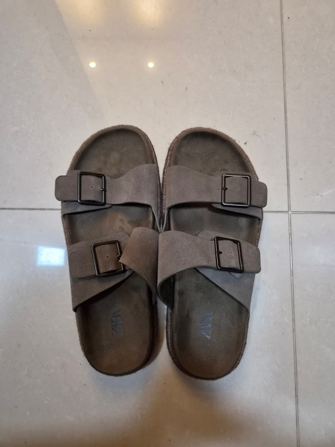 자라 리얼 레더 버켄스탁 슬리퍼 상품이미지2