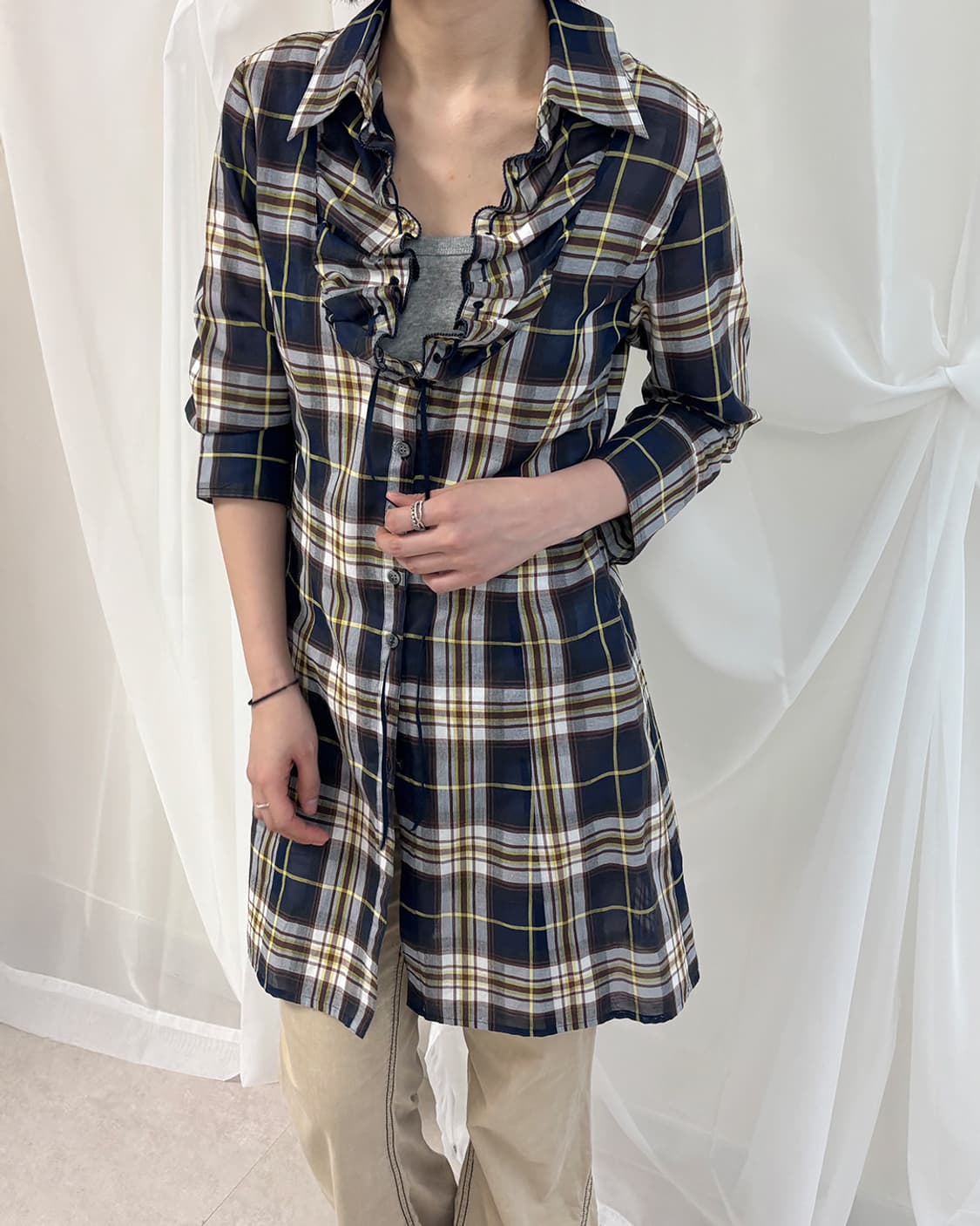 seize neck frill strap unique shirt 상품이미지8