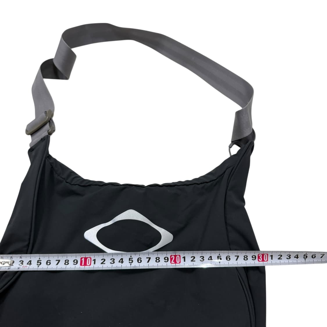 미스치프 더현대 롬버스 라이트 웨이트 크로스백 가방 블랙 상품이미지5