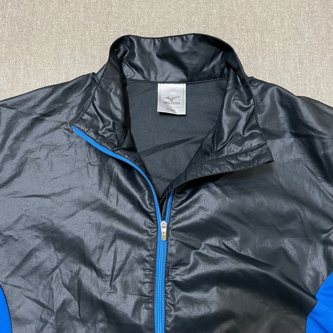 [택포] 미즈노 웜업 바람막이 블랙 점퍼 M 상품이미지3