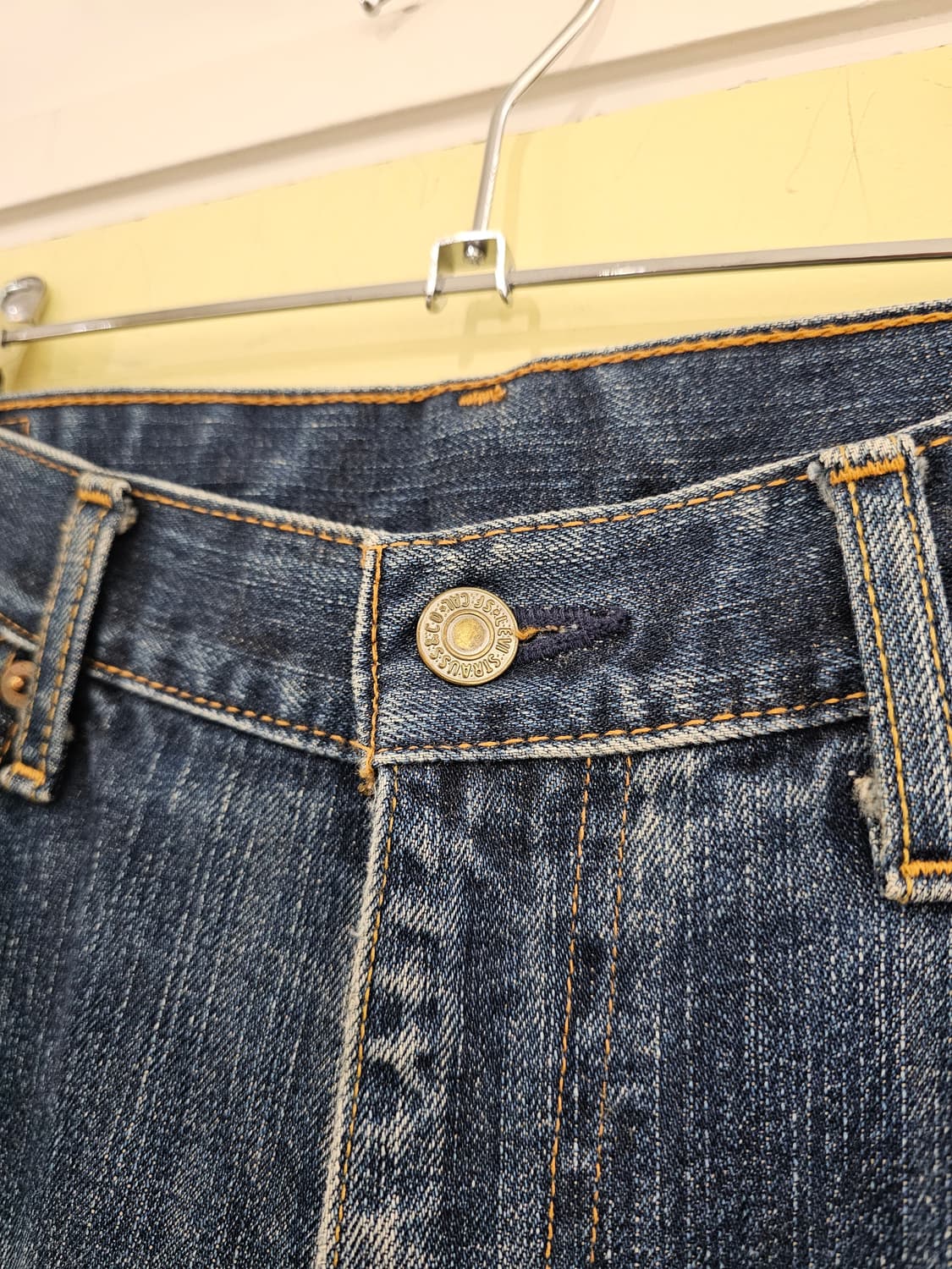 Levis 534 빈티지 워싱 일자핏 찢청 상품이미지5