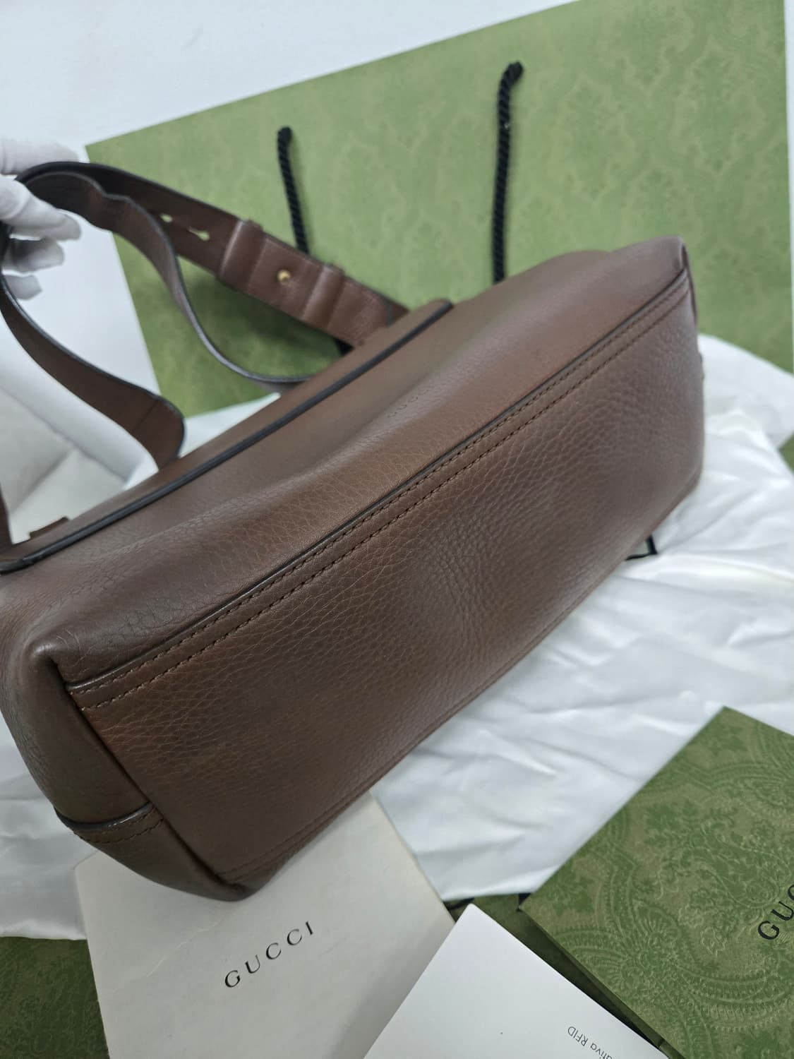 [보증서 정품] 구찌 마몬트 가죽 숄더백 상품이미지2