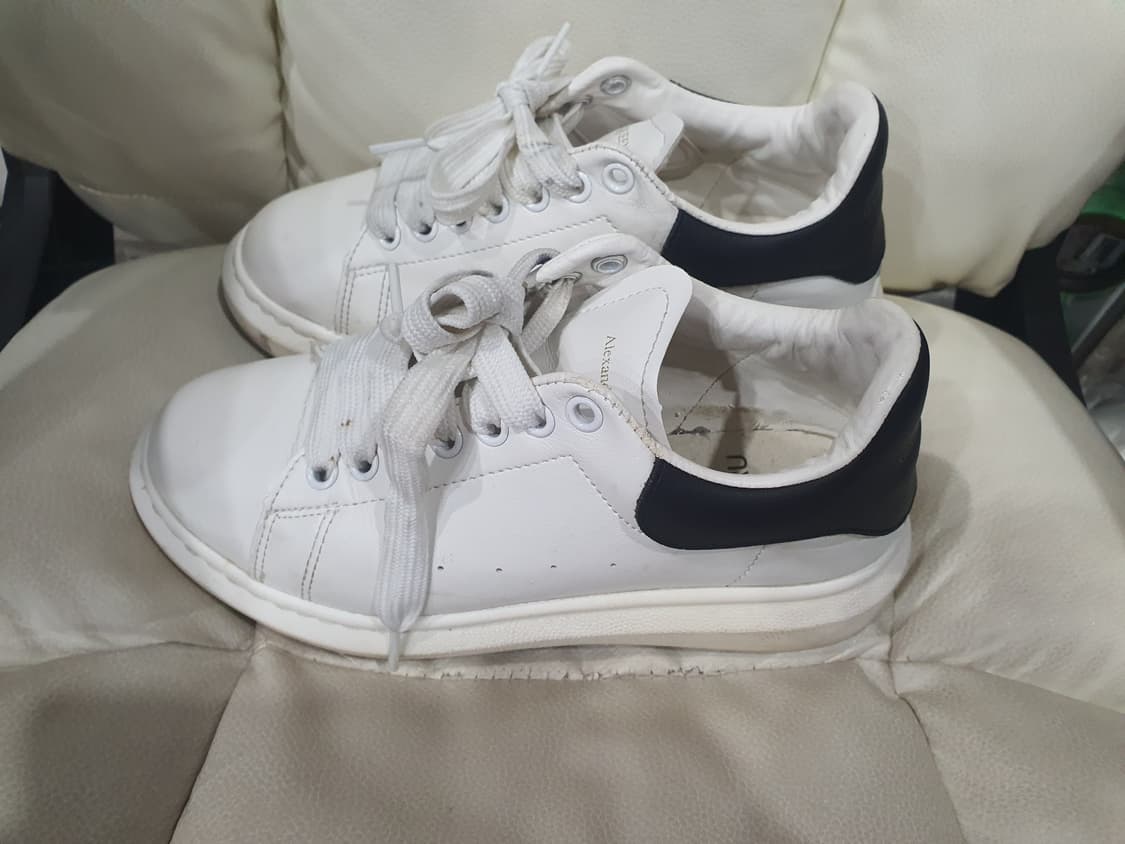 알렉산더 맥퀸 오버솔 스니커즈(정품) 상품이미지1
