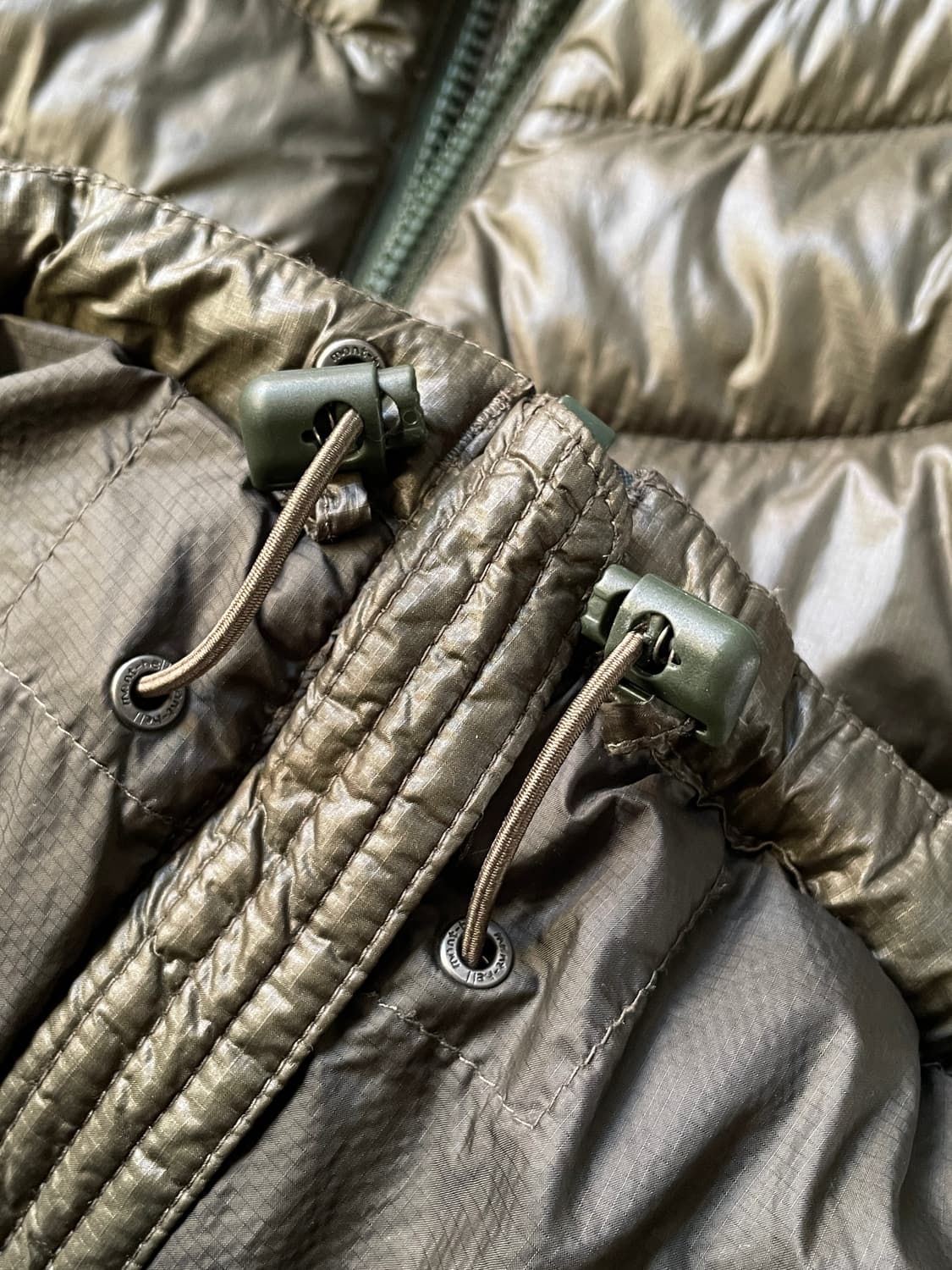  Mont-Bell Olive Light weight Down  상품이미지9