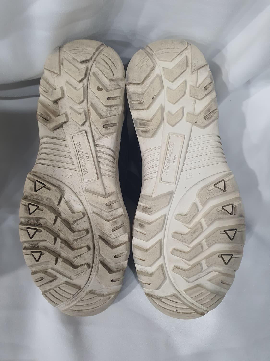 Zadig & Voltaire의 가죽 스니커즈 상품이미지6