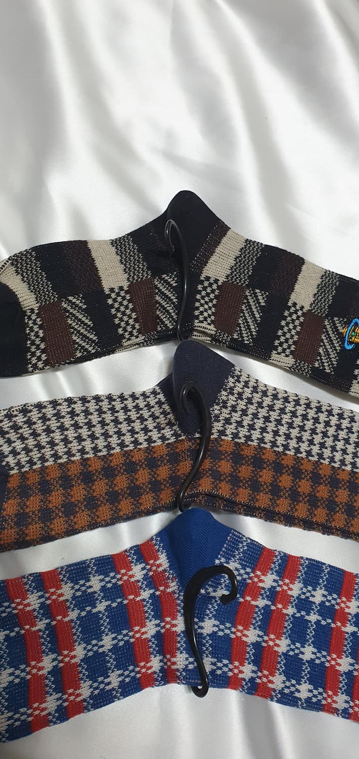 레드 블루 브라운 블랙 화이트 믹스 듀얼 체크 비비안웨스트우드 양말  상품이미지9