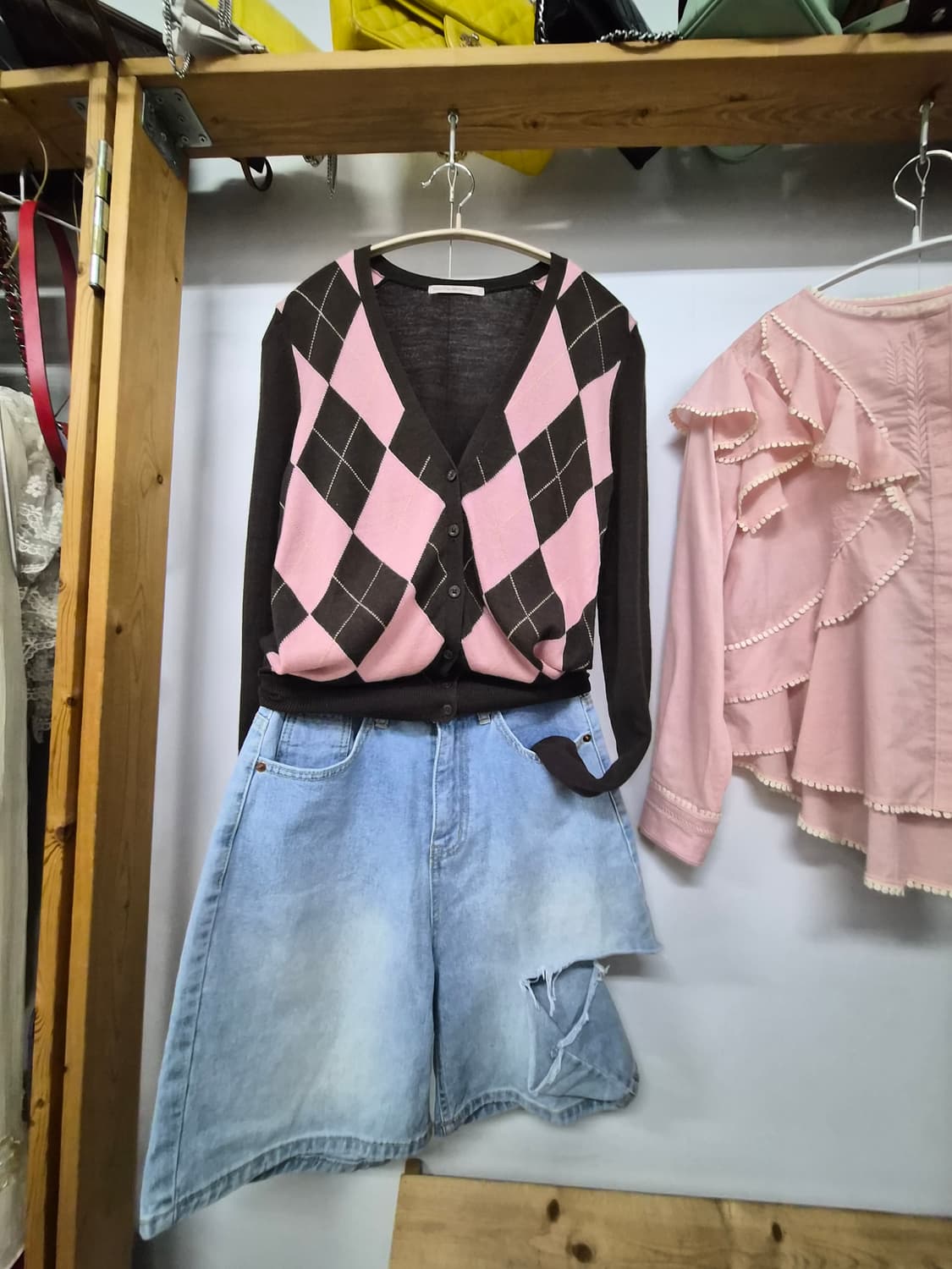 유니클로 얄상울 아가일 가디건 상품이미지1