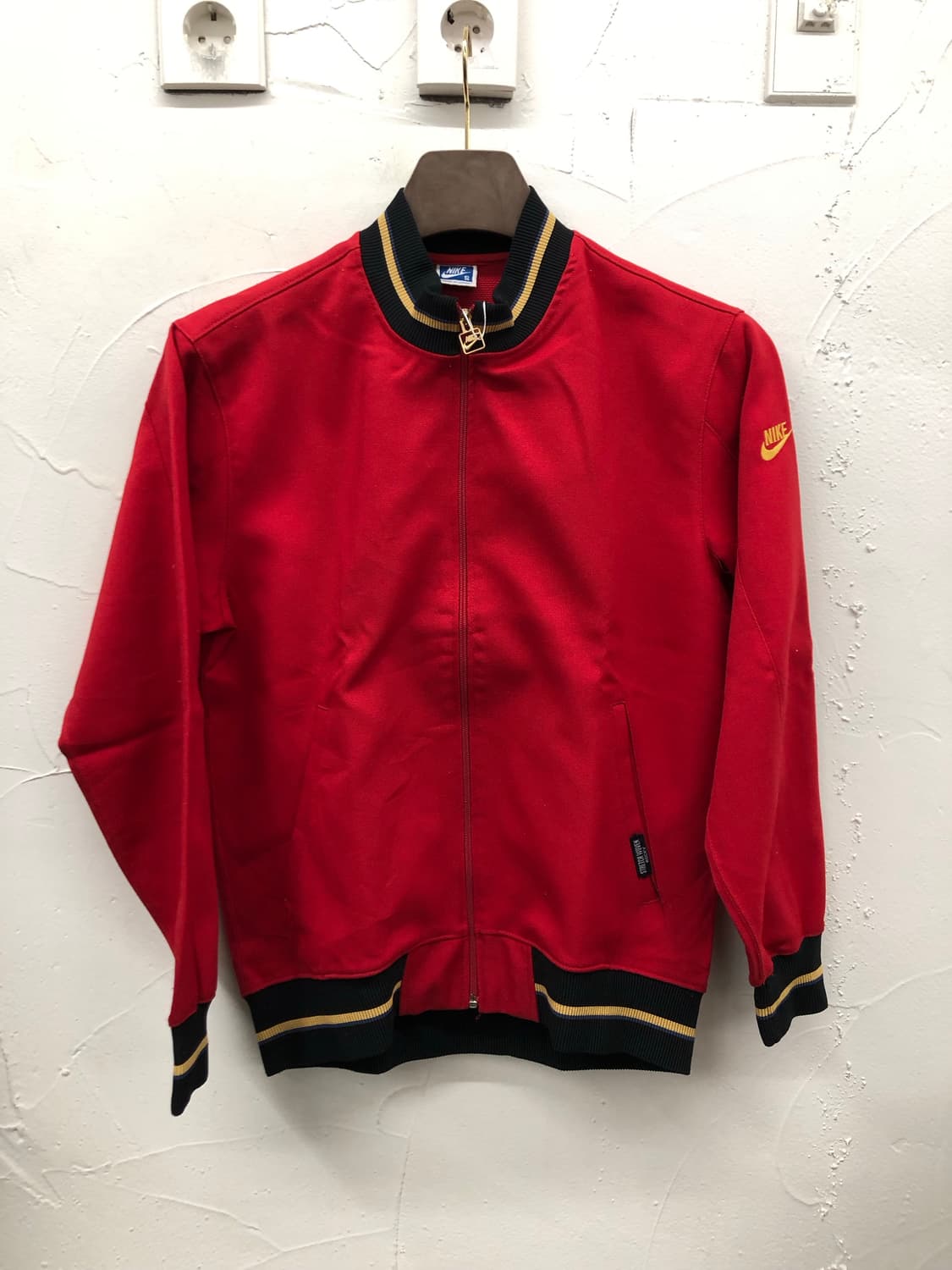 일본 생산 나이키 집업 상품이미지1