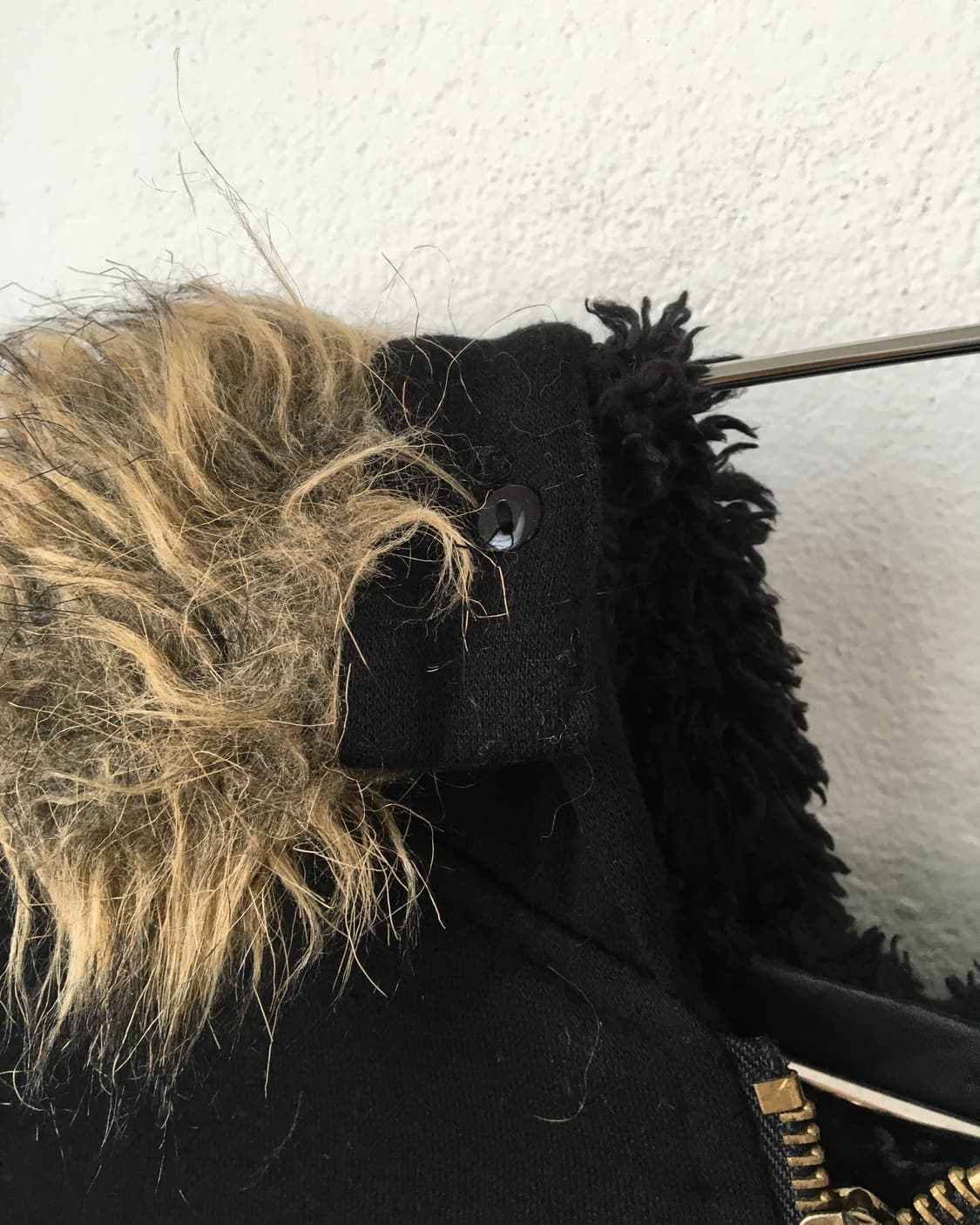 Fake fur hood oriental printing zip up 상품이미지5