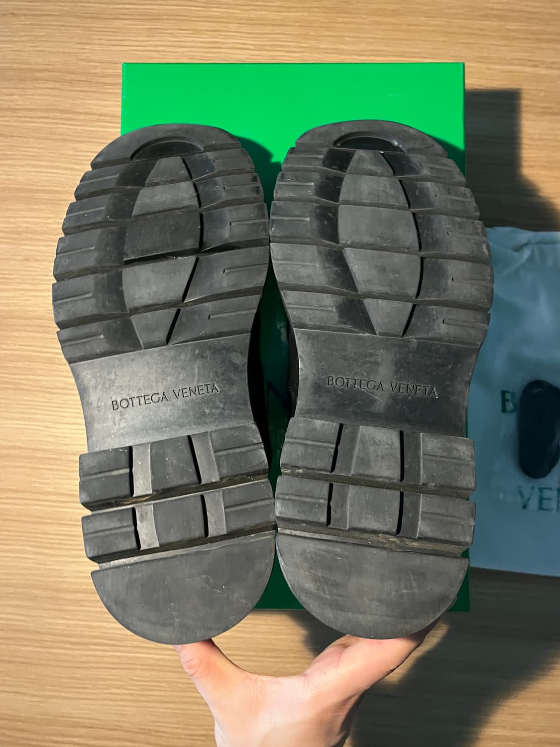 보테가베네타 타이어 더비 43 상품이미지7