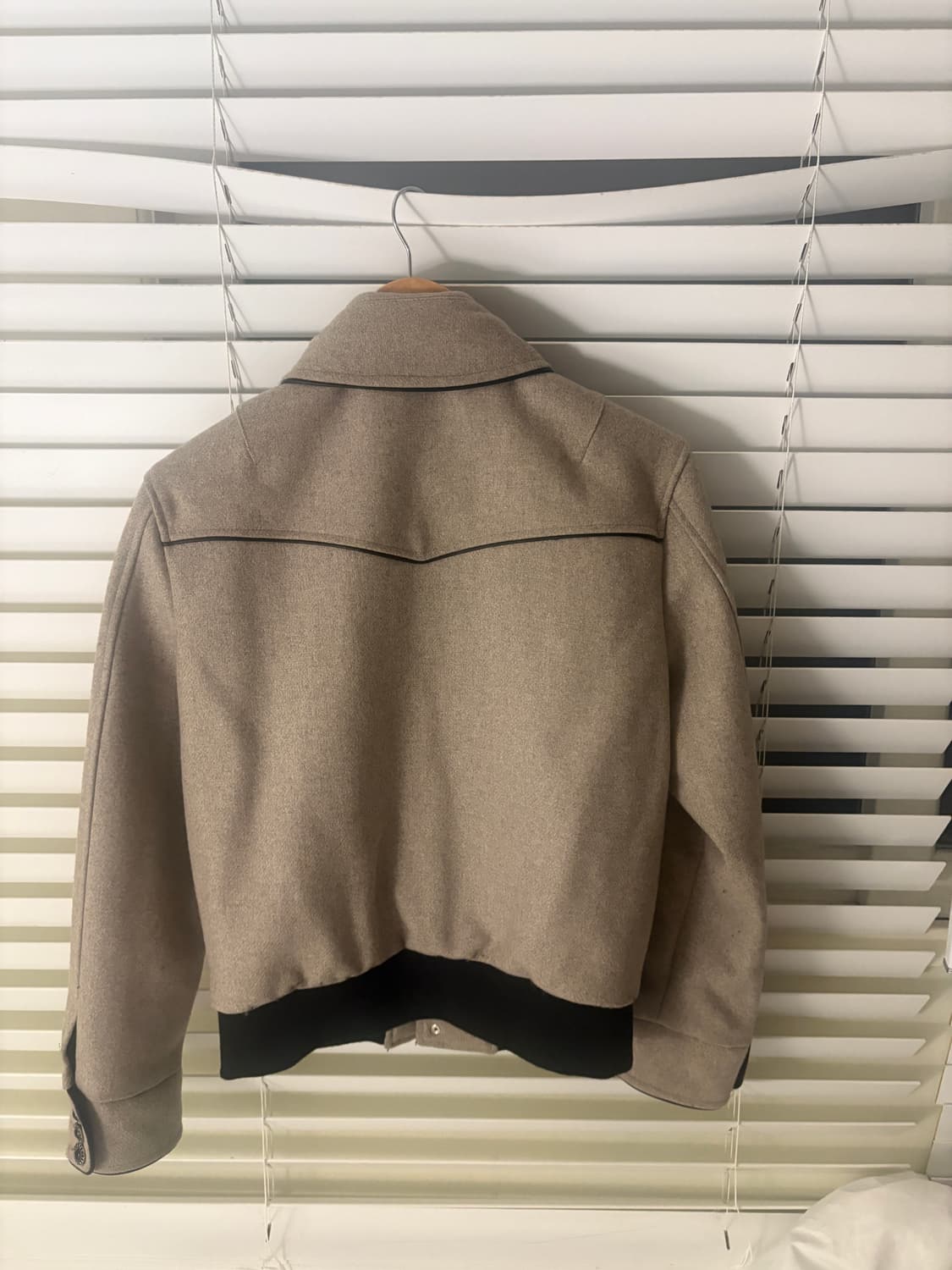 일루반 웨스턴 자켓 상품이미지2