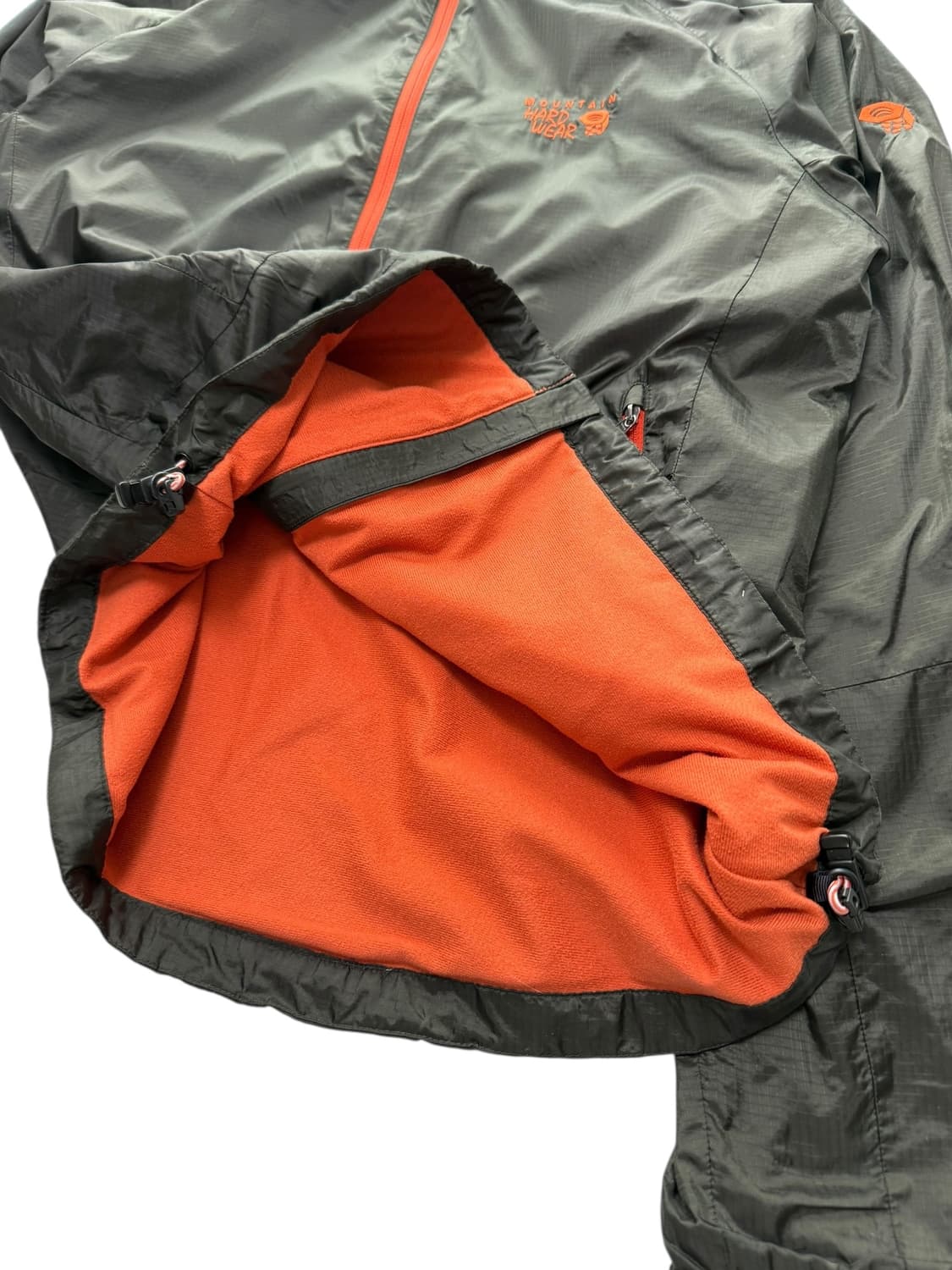 마운틴 하드웨어 카키 바람막이 상품이미지3