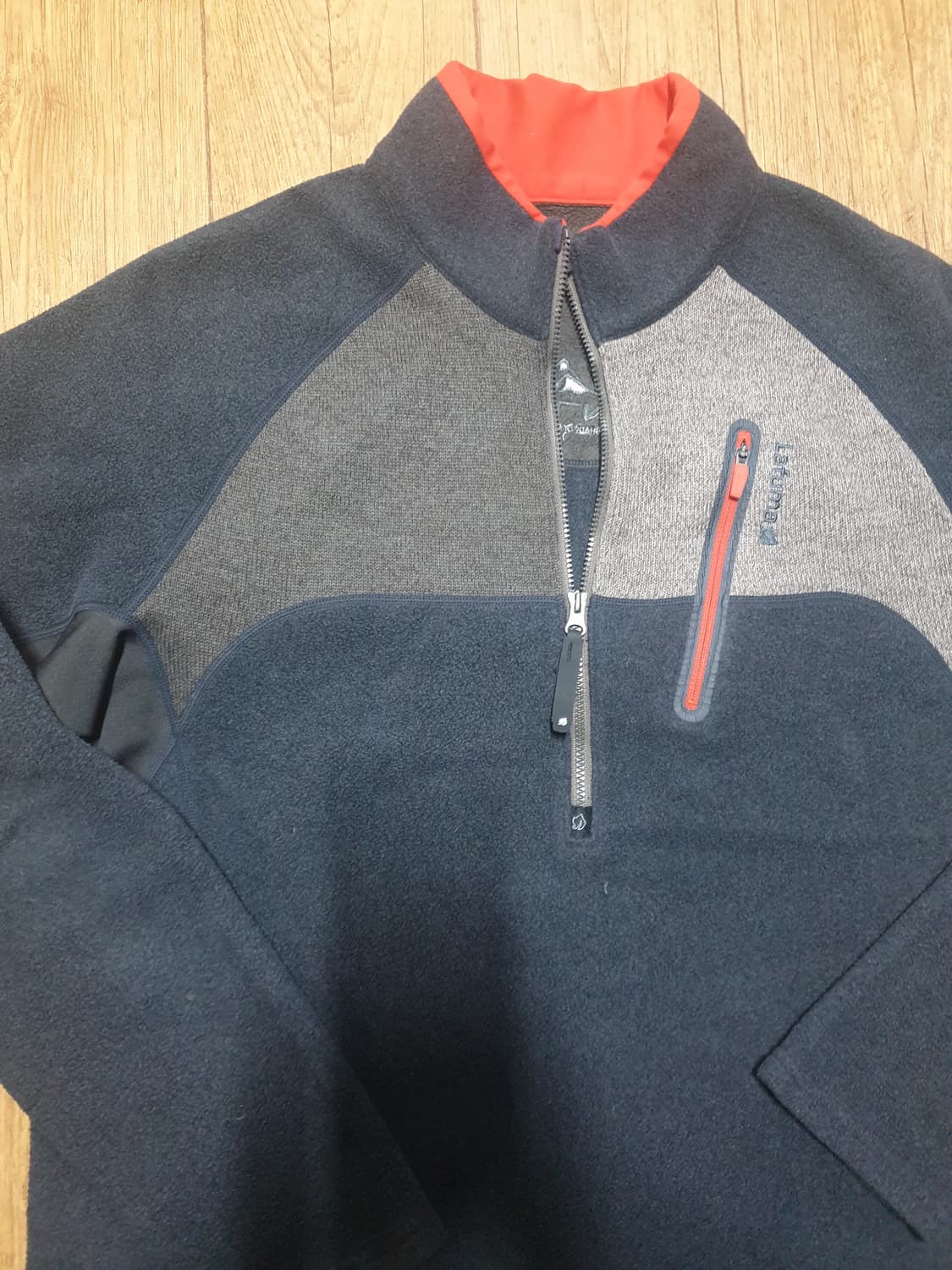 라푸마 아웃도어 반집업 105 사이즈입니다 상품이미지4