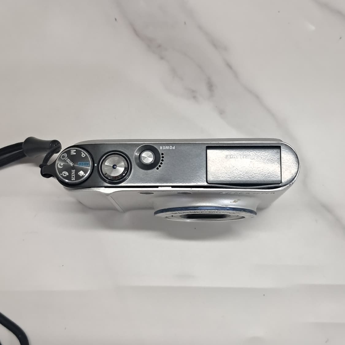 필름감성! 삼성 Vluu NV100 HD 디지털 카메라 상품이미지5