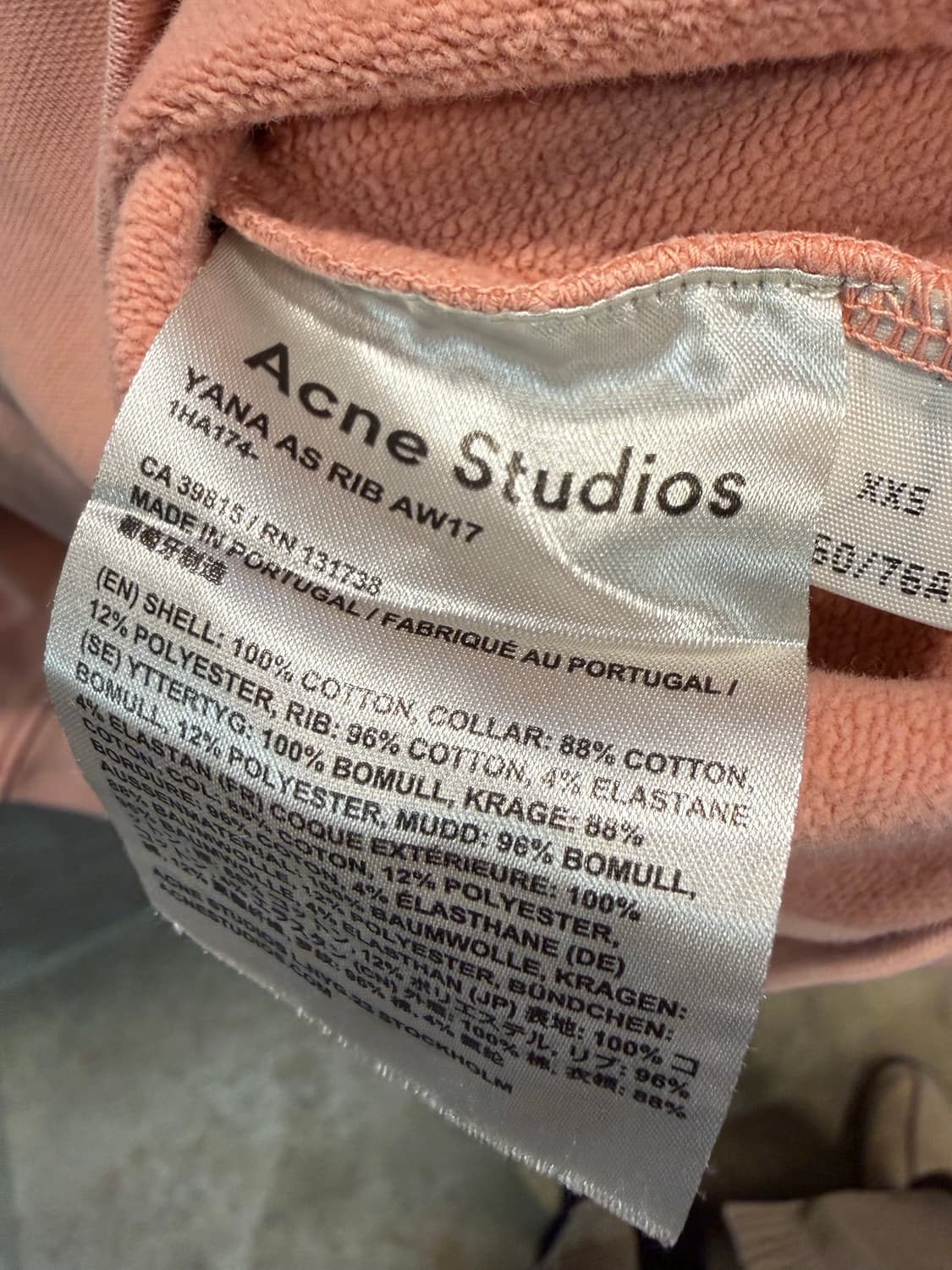 아크네스튜디오 Acne Studios 넥로고 크루넥 스웻셔츠 핑크 상품이미지6
