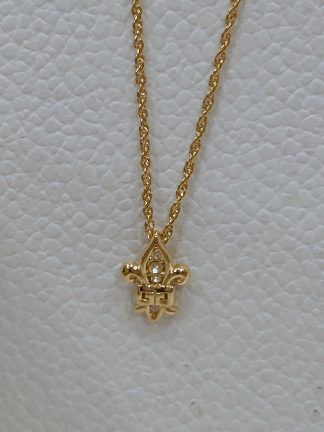 지방시 금장 G로고 백합 문장 명품 목걸이 상품이미지1