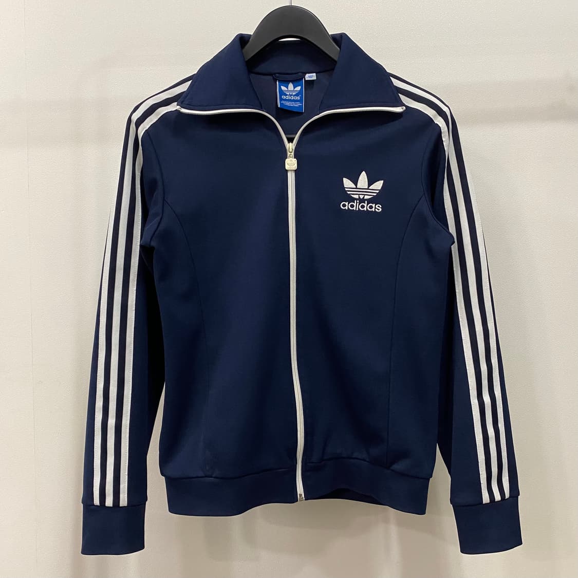 아디다스 유로파 트랙탑 네이비 상품이미지1