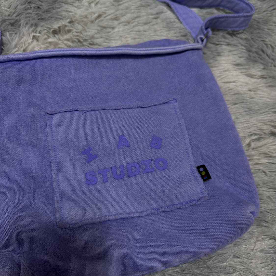 아아앱스튜디오 라벤더 미니백  상품이미지3