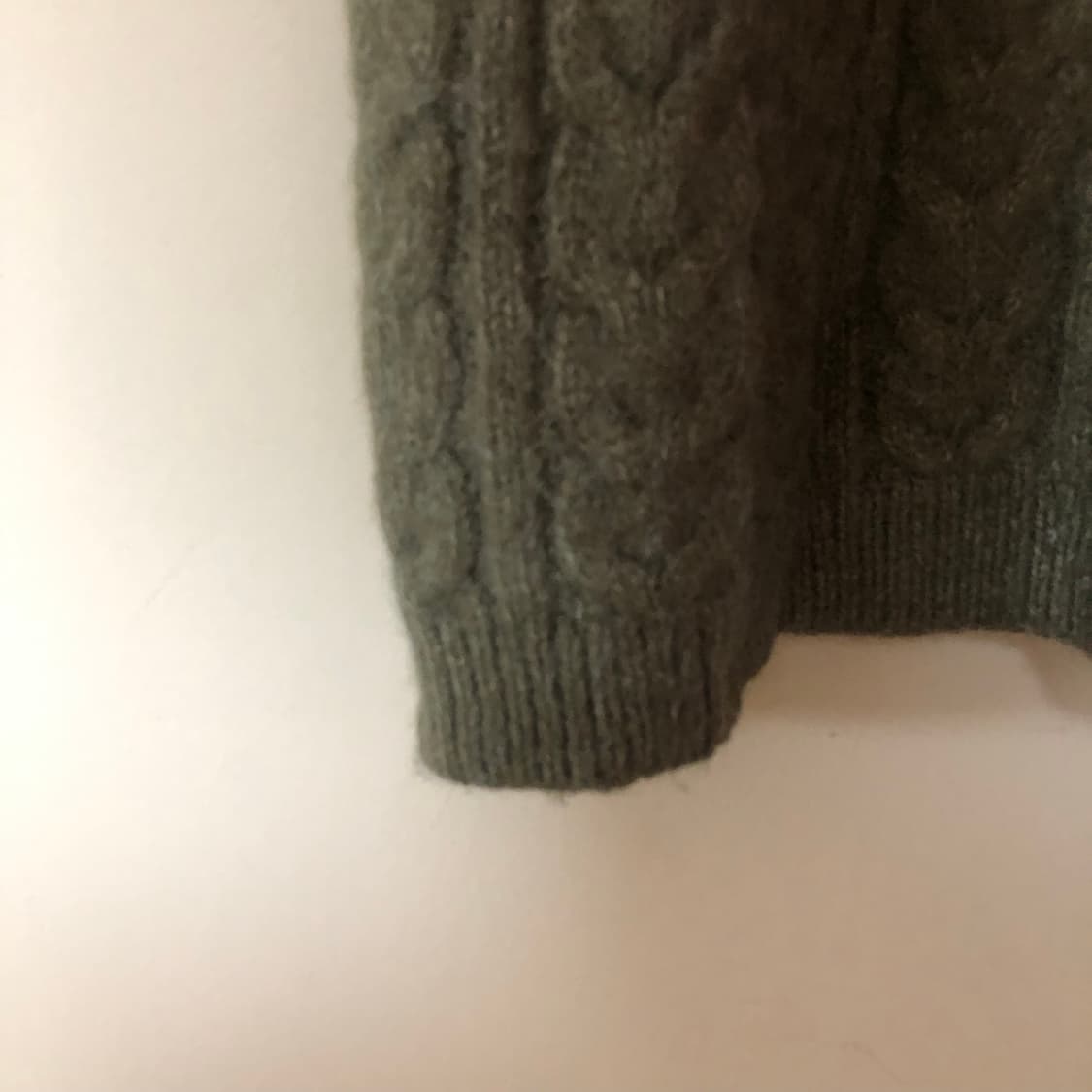 Vintage 💿 Mugwort latte knit  상품이미지3