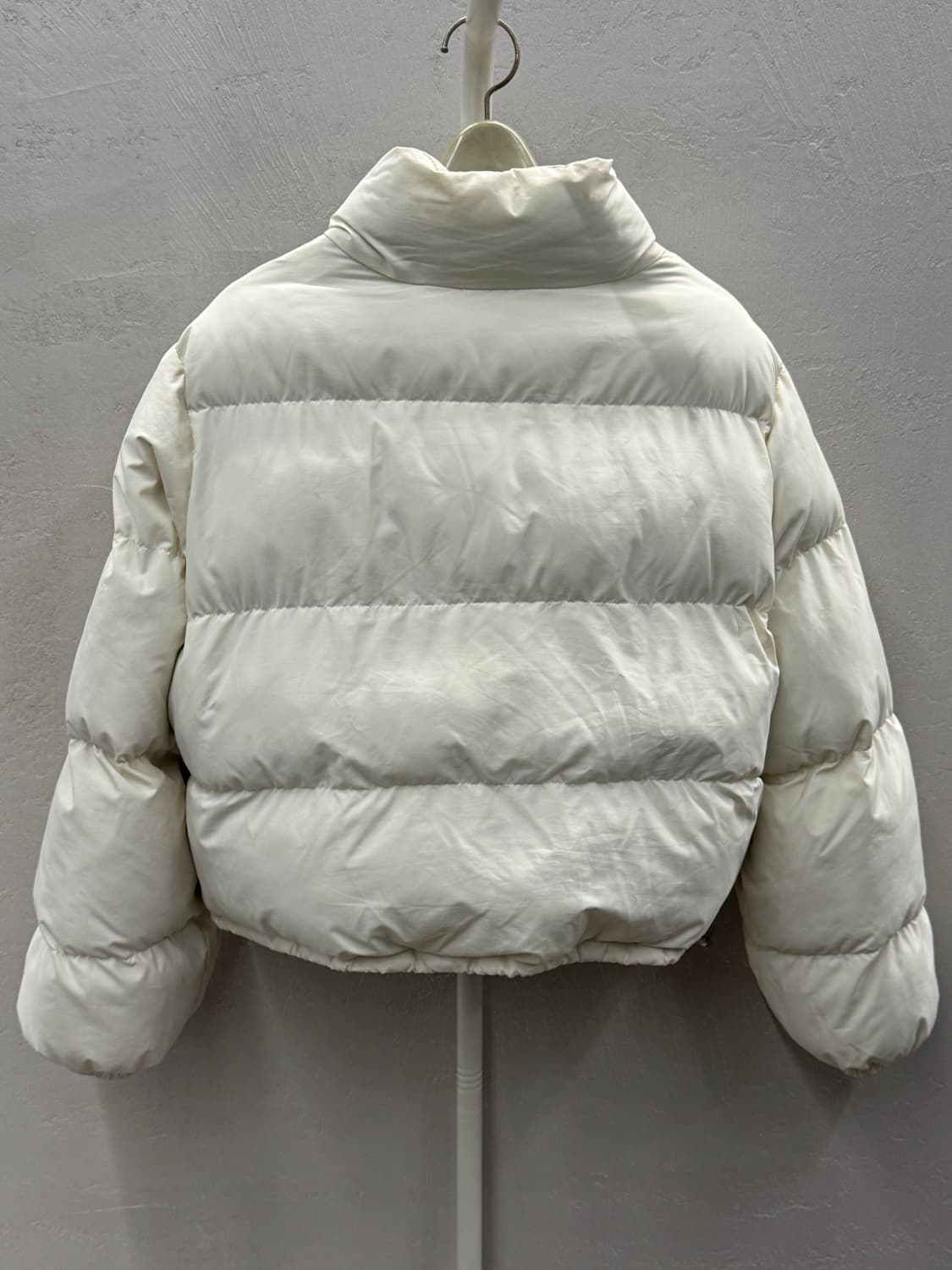 비터쉘즈 화이트 숏패딩 점퍼 S 상품이미지7