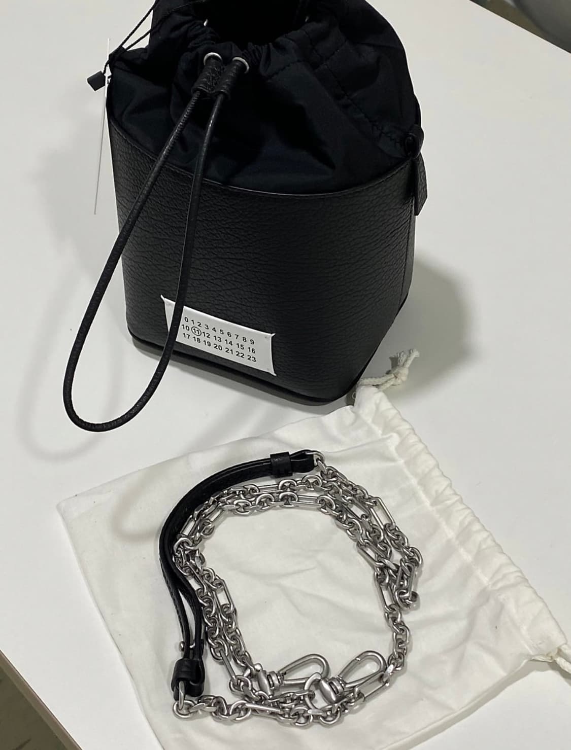 메종마르지엘라 5AC 버킷백 상품이미지1