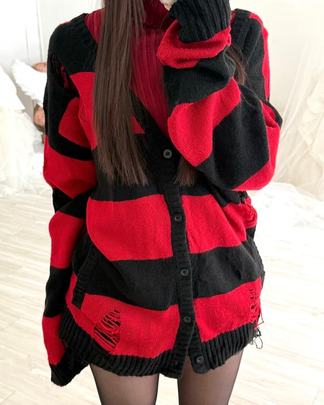 Demage detail black and red stripe cardi 상품이미지9
