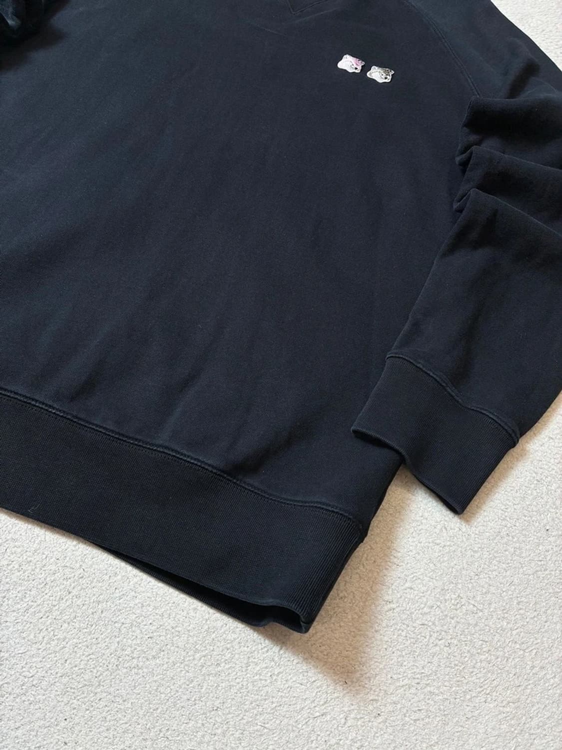 메종키츠네 23ss 모노크롬 폭스 헤드 패치 클래식 맨투맨 PN7971 상품이미지3