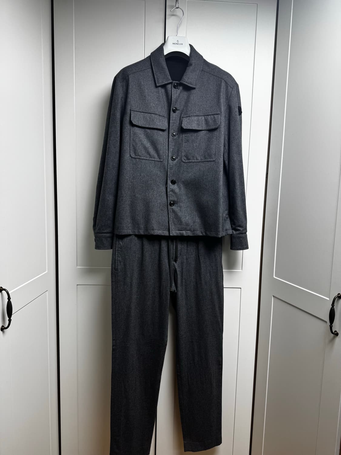 몽클레어 캐시미어 셔츠 셋업 (100, 31~32) 상품이미지4