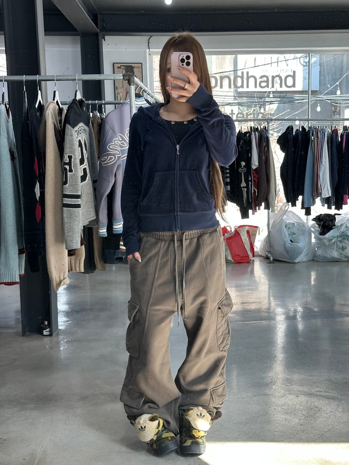 쥬시꾸뛰르 컬러큐빅 벨루어 후드집업 상품이미지4