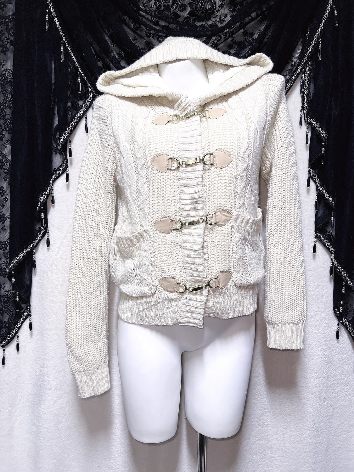 세실맥비 아이보리 뽀글이 후드 니트가디건 자켓 코트 달천 모리 라떼갸루 상품이미지1