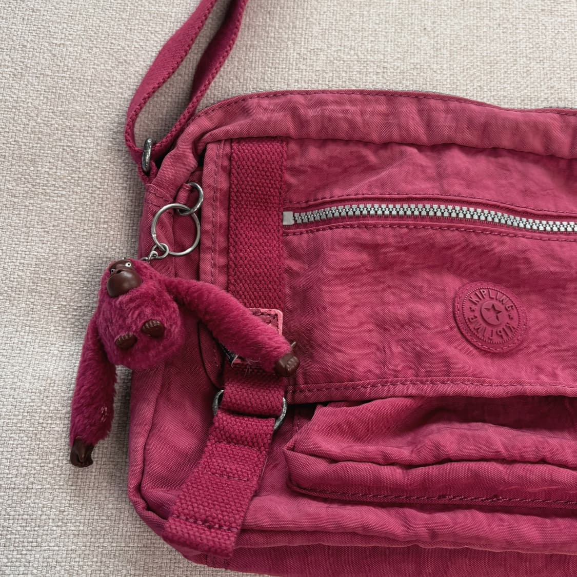 (이체시에눌) Kipling 키플링 빈티지 보라 핑크 크로스백 상품이미지2