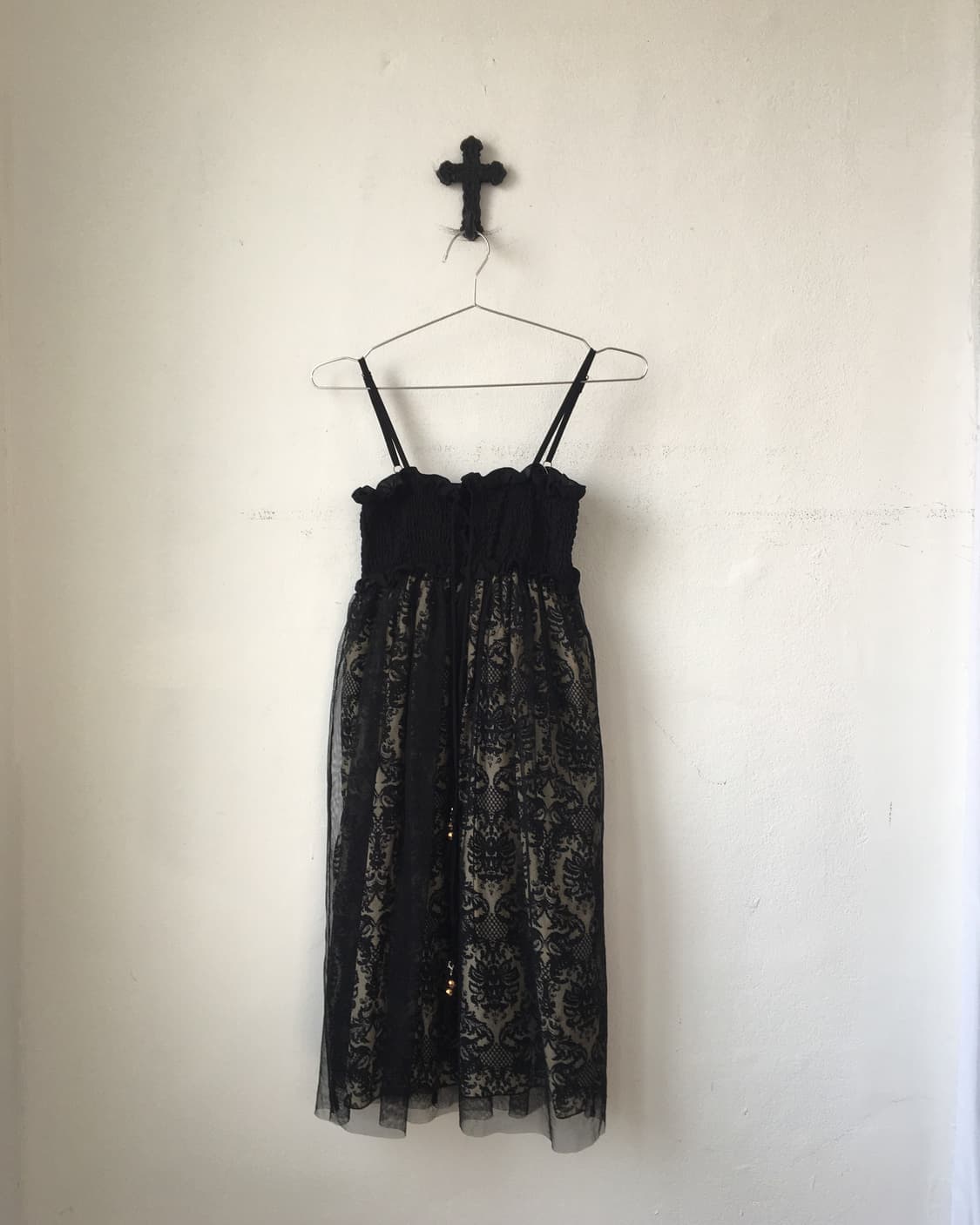 Ornament pattern point sleeveless onepie 상품이미지2