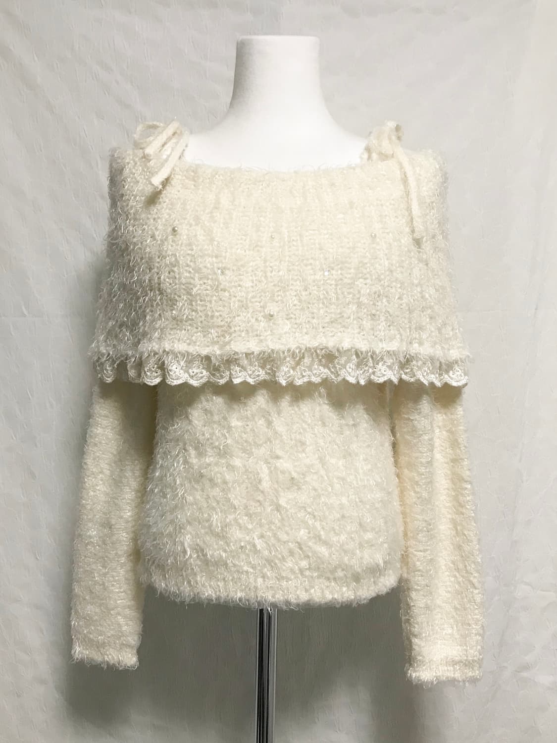 빈티지 액시즈팜 히메갸루 라떼갸루 진주 레이스 오프숄더 니트 상품이미지1