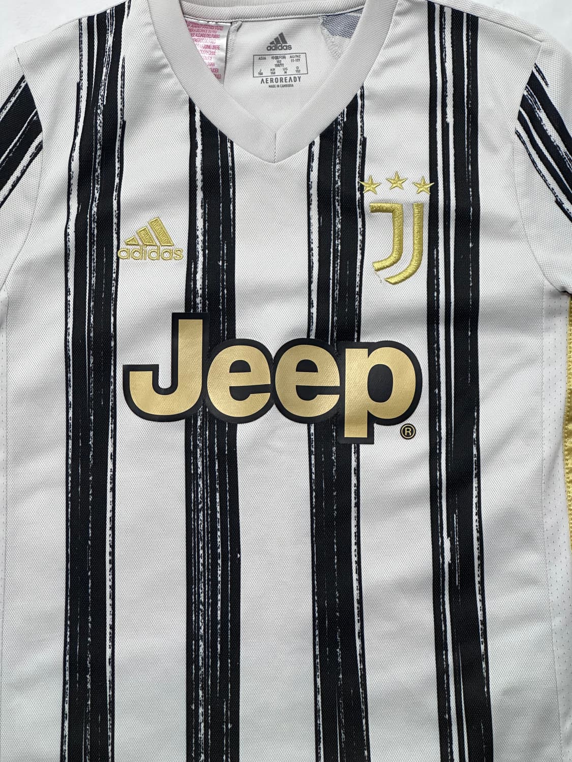 20-21 유벤투스 호날두 홈 유니폼 상품이미지2