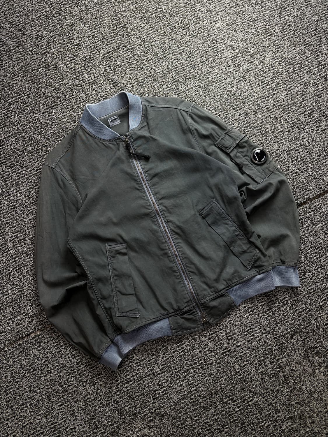 CP컴퍼니 고글와펜 디테일 봄버 자켓 2677 상품이미지1