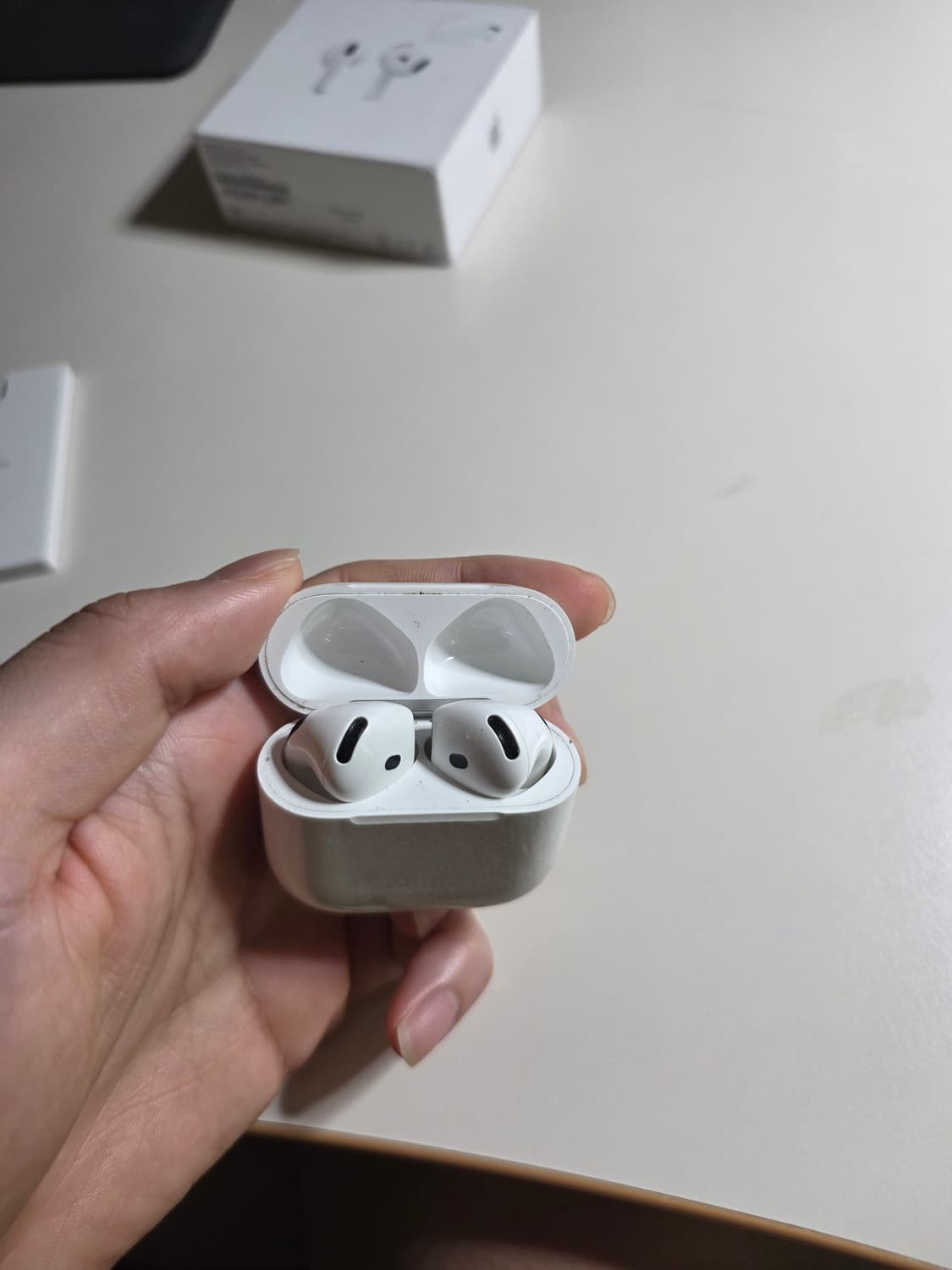 에어팟 4 노캔 X 팝니다 상품이미지2