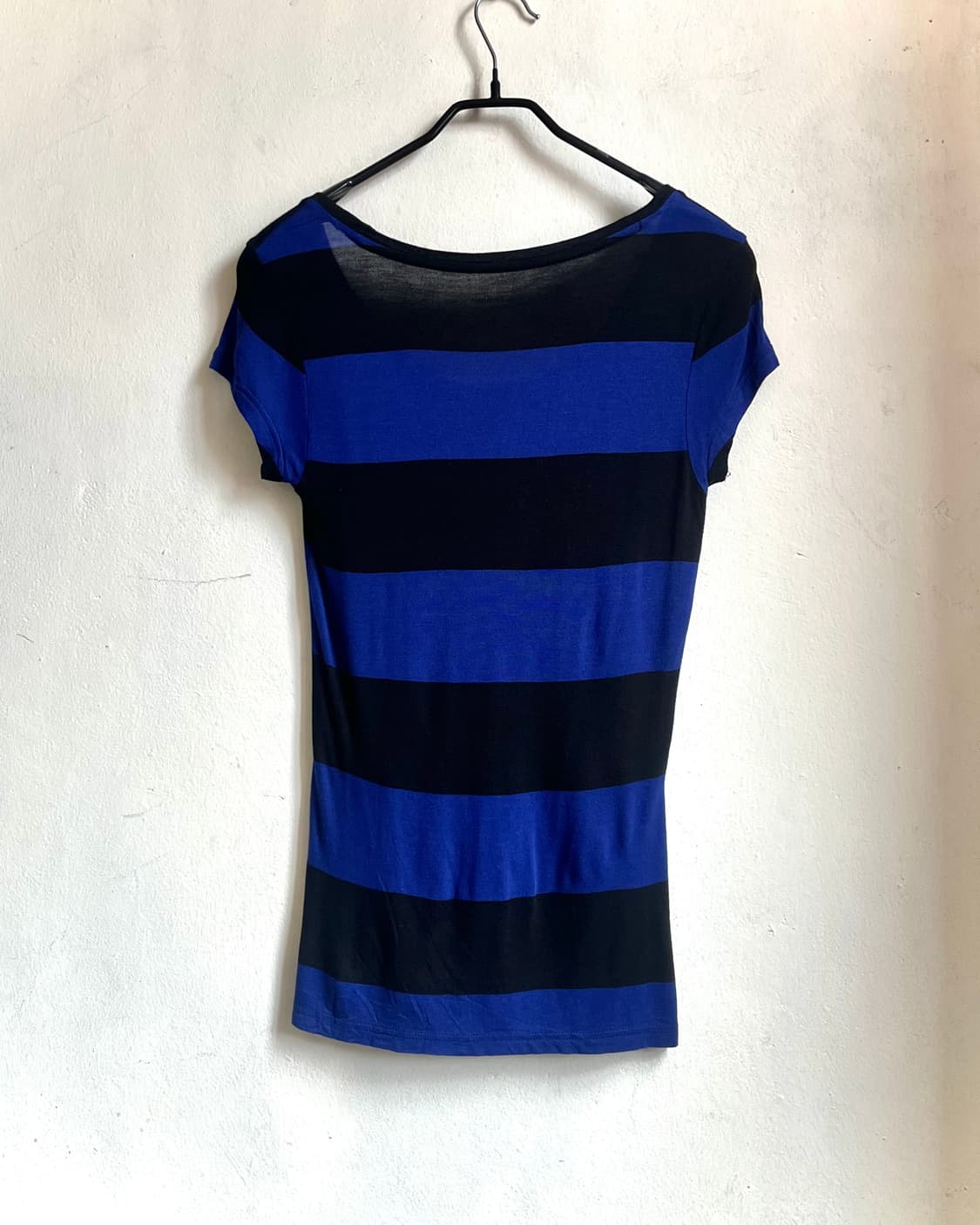 C.K Cubic Logo Wide Neck Stripe 1/2 Top 상품이미지9