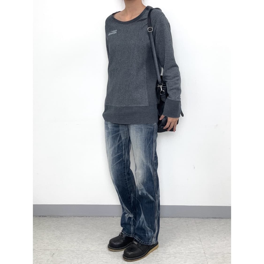 빈티지 그레이 롱슬리브 맨투맨 상품이미지3