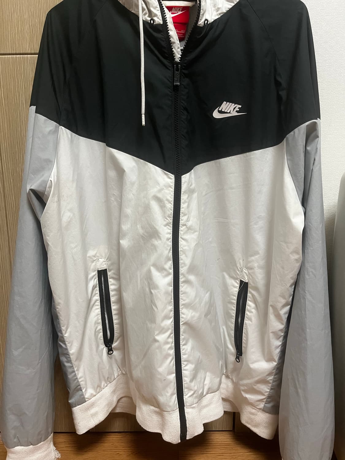 나이키 바람막이 상품이미지1
